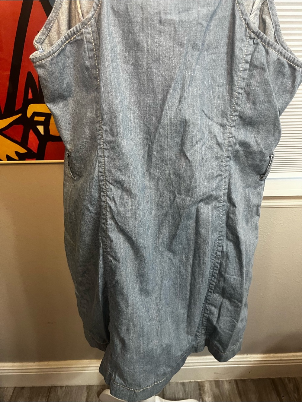 Heartloom Jean Mini Dress 90s Short
Large Button Razorback scallop - Picture 9 of 16